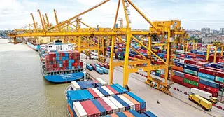 আমেরিকা থেকে চট্টগ্রাম বন্দরে পৌঁছেছে ৫৭ হাজার টন গম